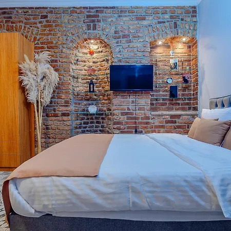 Taksim Nil Aparthotel 4*